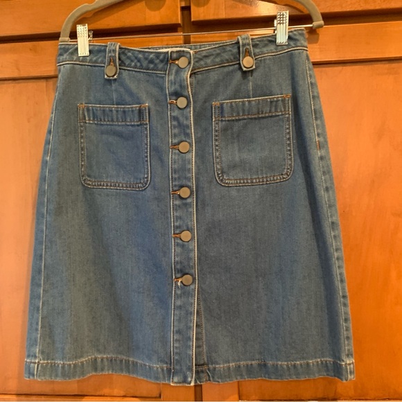 Ann Taylor Loft/Jean Skirt/Size 10 - Picture 7 of 14